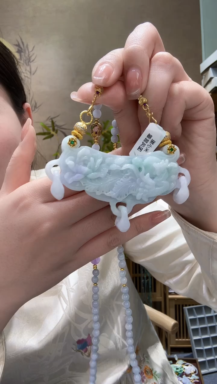 【闪购商品】翡翠颈饰未镶嵌吊坠