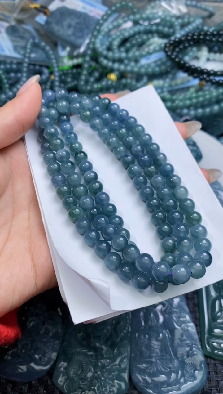 【闪购商品】翡翠颈饰未镶嵌          