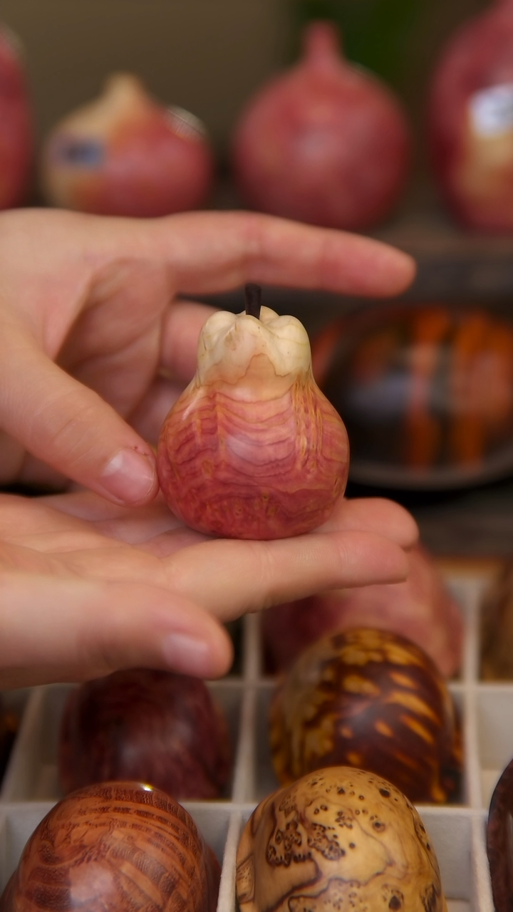 【闪购商品】木血柏俏色粉嘟嘟鸭梨