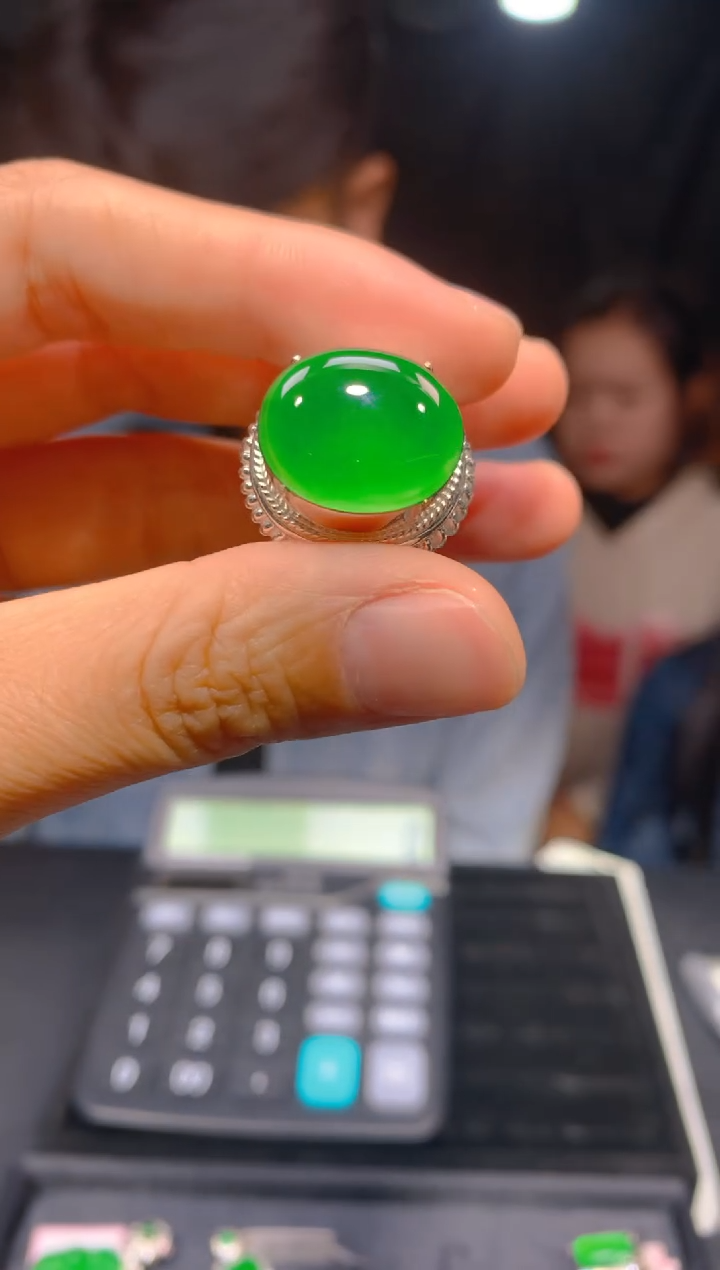 【闪购商品】定制翡翠未镶嵌88多样性发货（发其一）