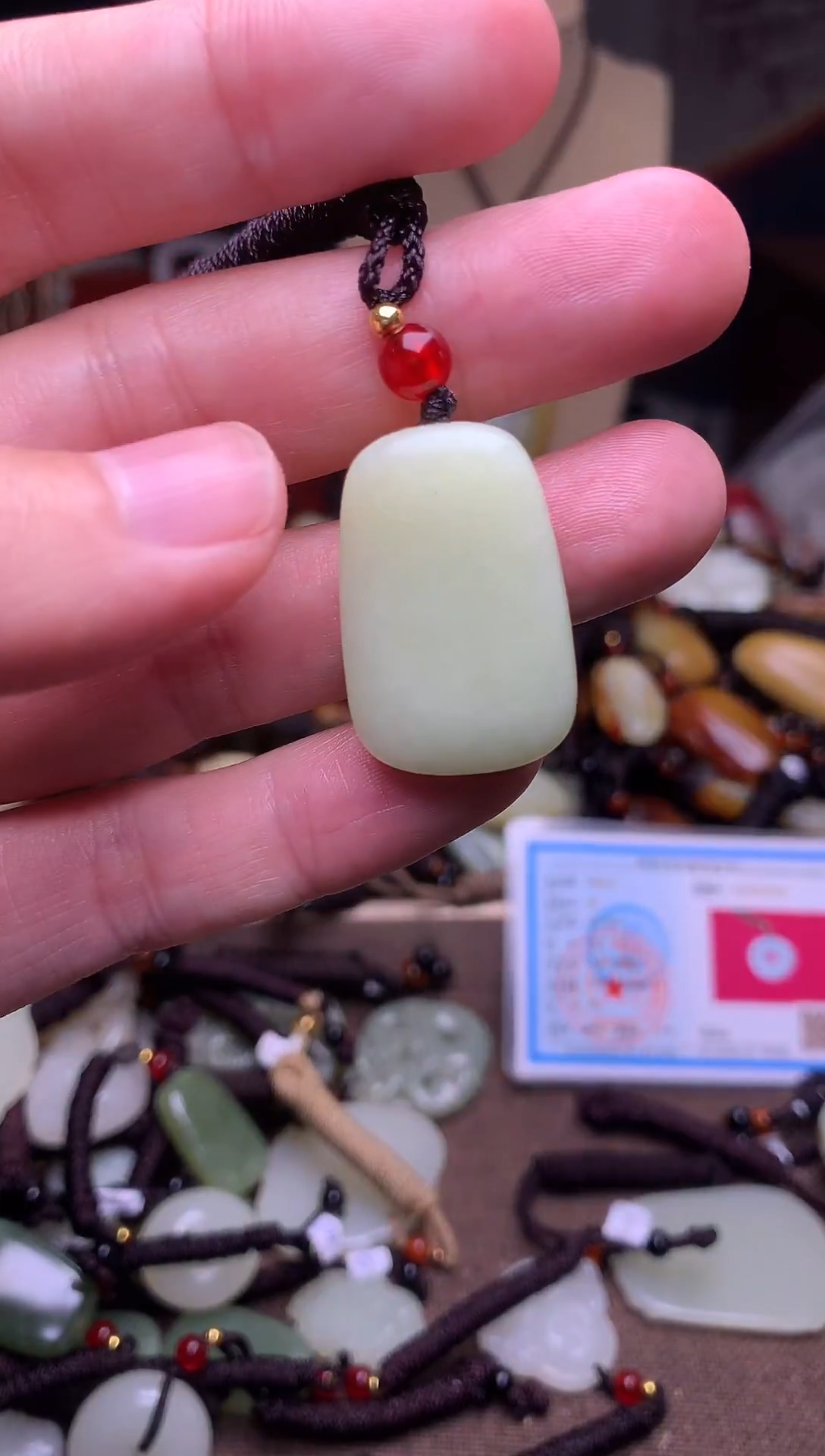 颈饰未镶嵌和田玉新疆料青海料清水和田玉吊坠