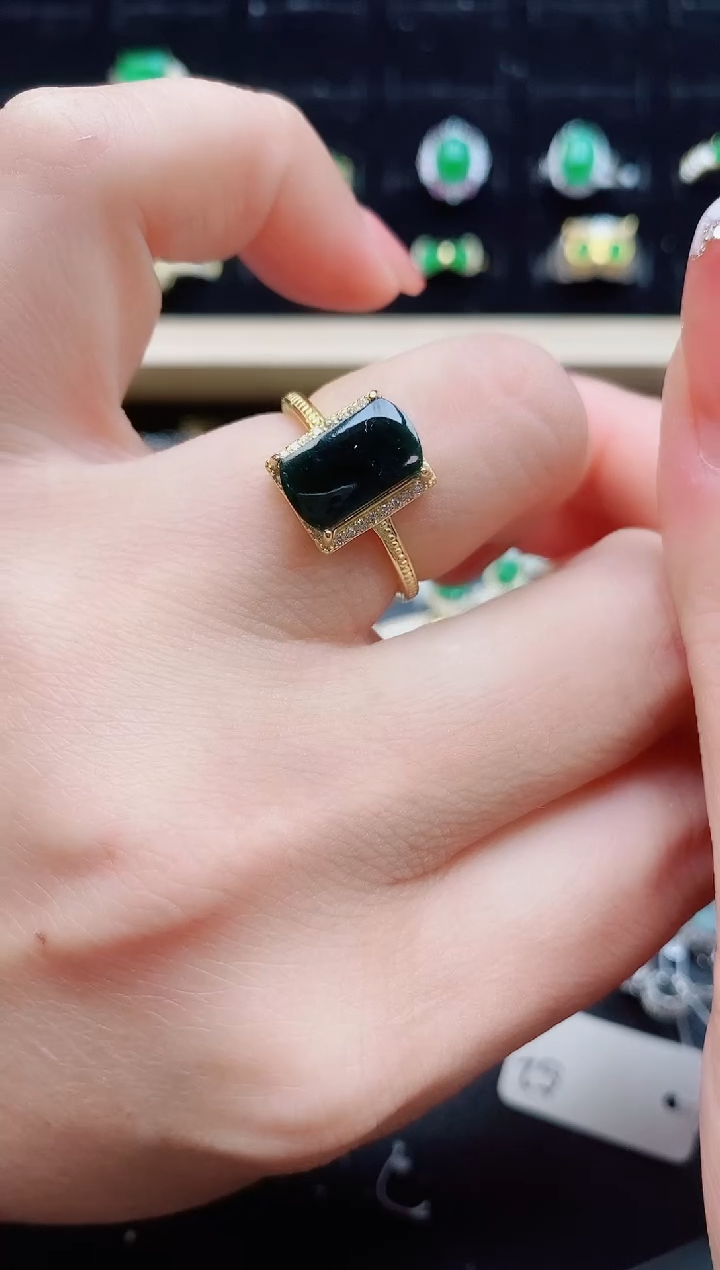 【闪购商品】翡翠戒指银S925镶嵌2121