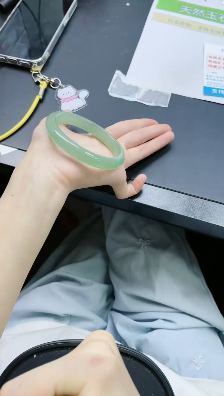 石英质玉手镯未镶嵌11-60.6