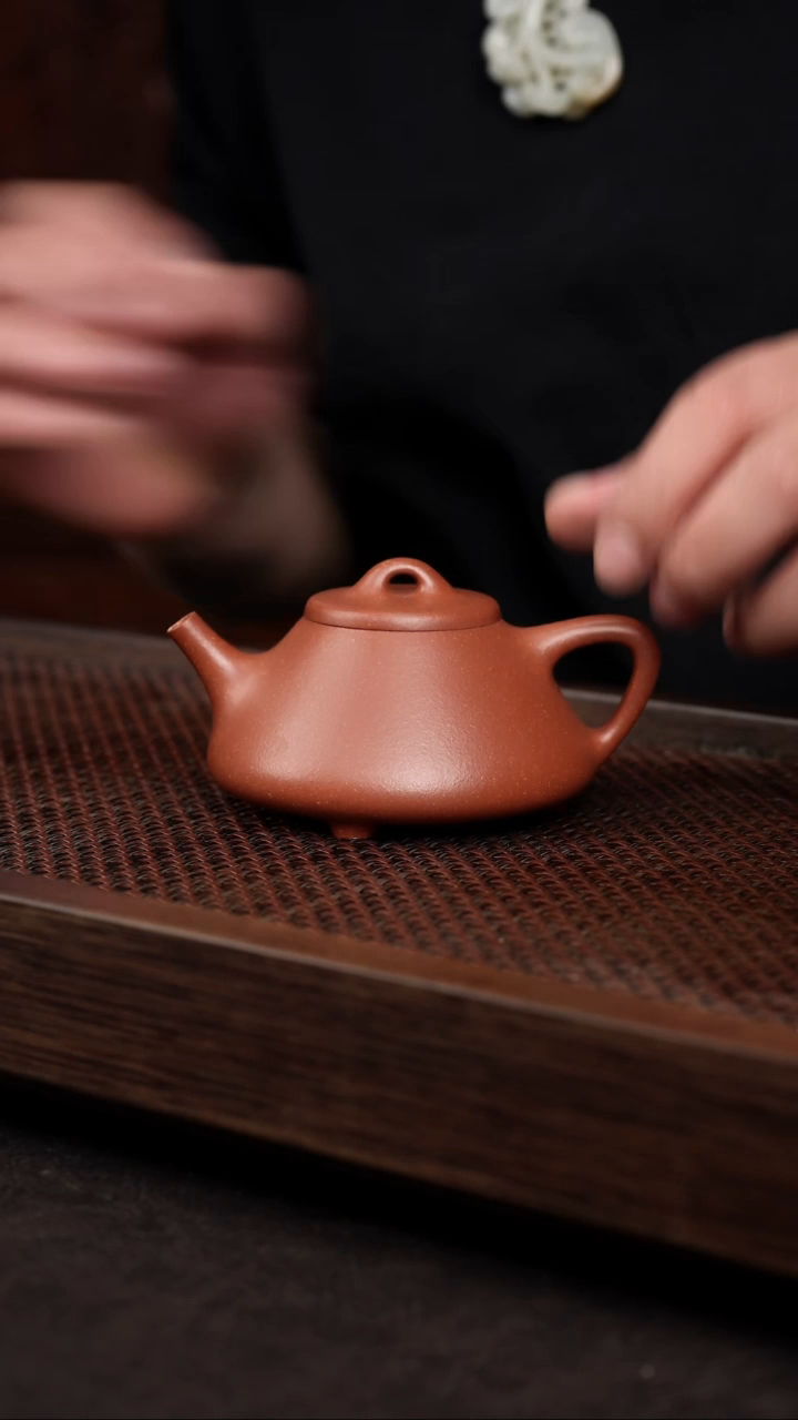 【闪购商品】紫砂茶壶红降坡子冶【带矿标证书】