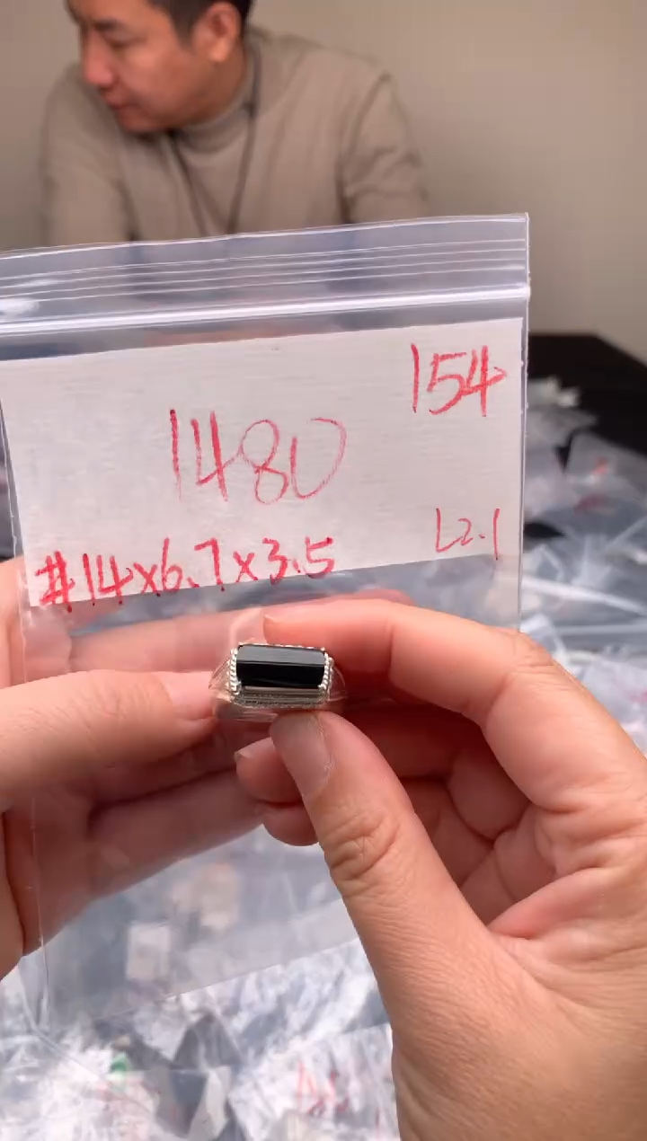 【闪购商品】定制翡翠未镶嵌毛货需精细抛光拍一发一
