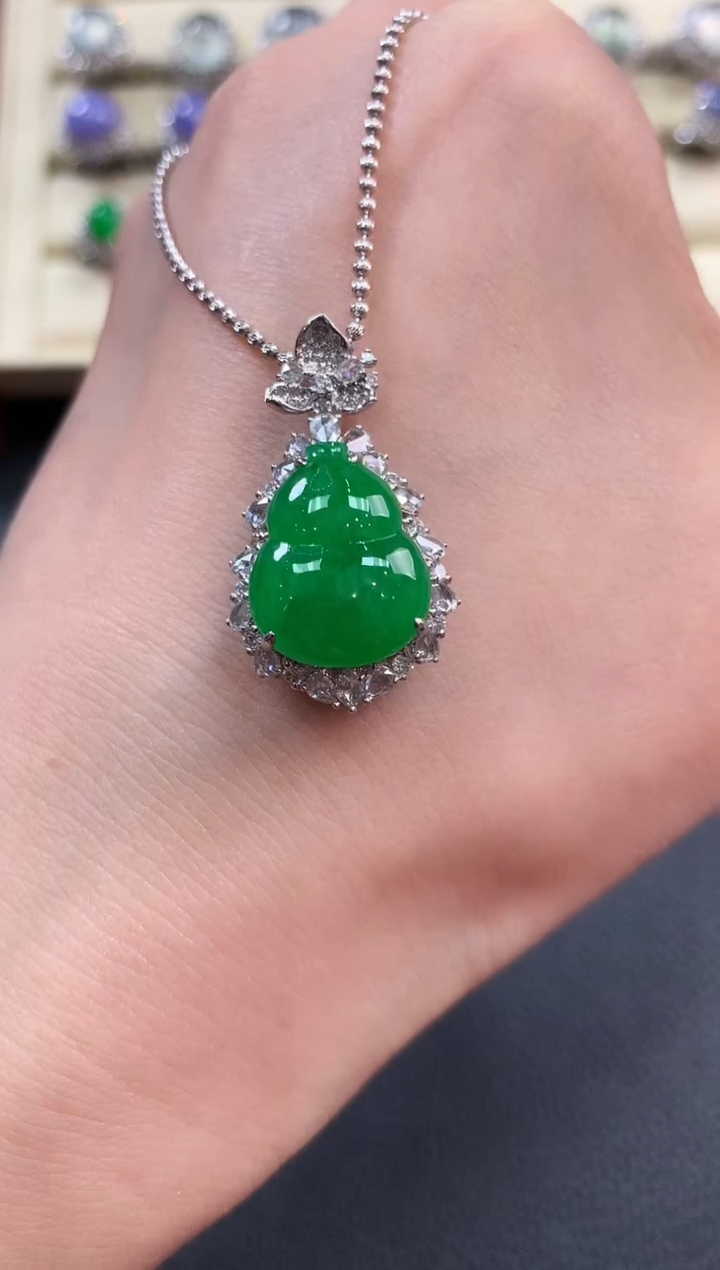 【闪购商品】翡翠吊坠(不含链)18K金镶嵌b224       