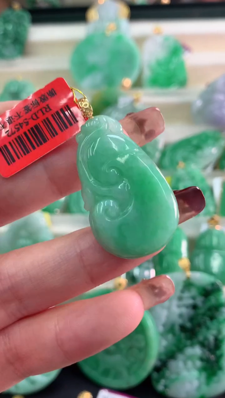 【闪购商品】翡翠吊坠(不含链)18K金镶嵌挂件