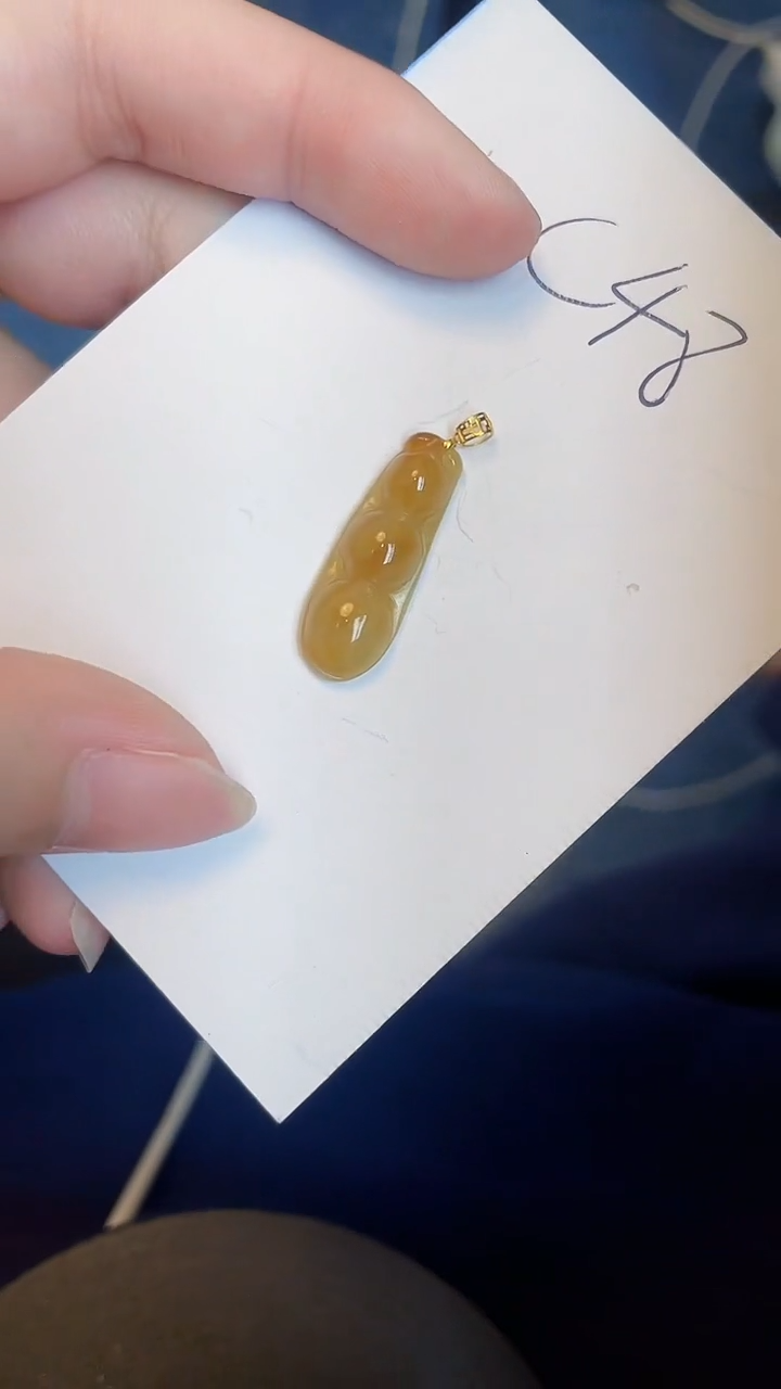 翡翠18K金镶嵌颈饰0000000000