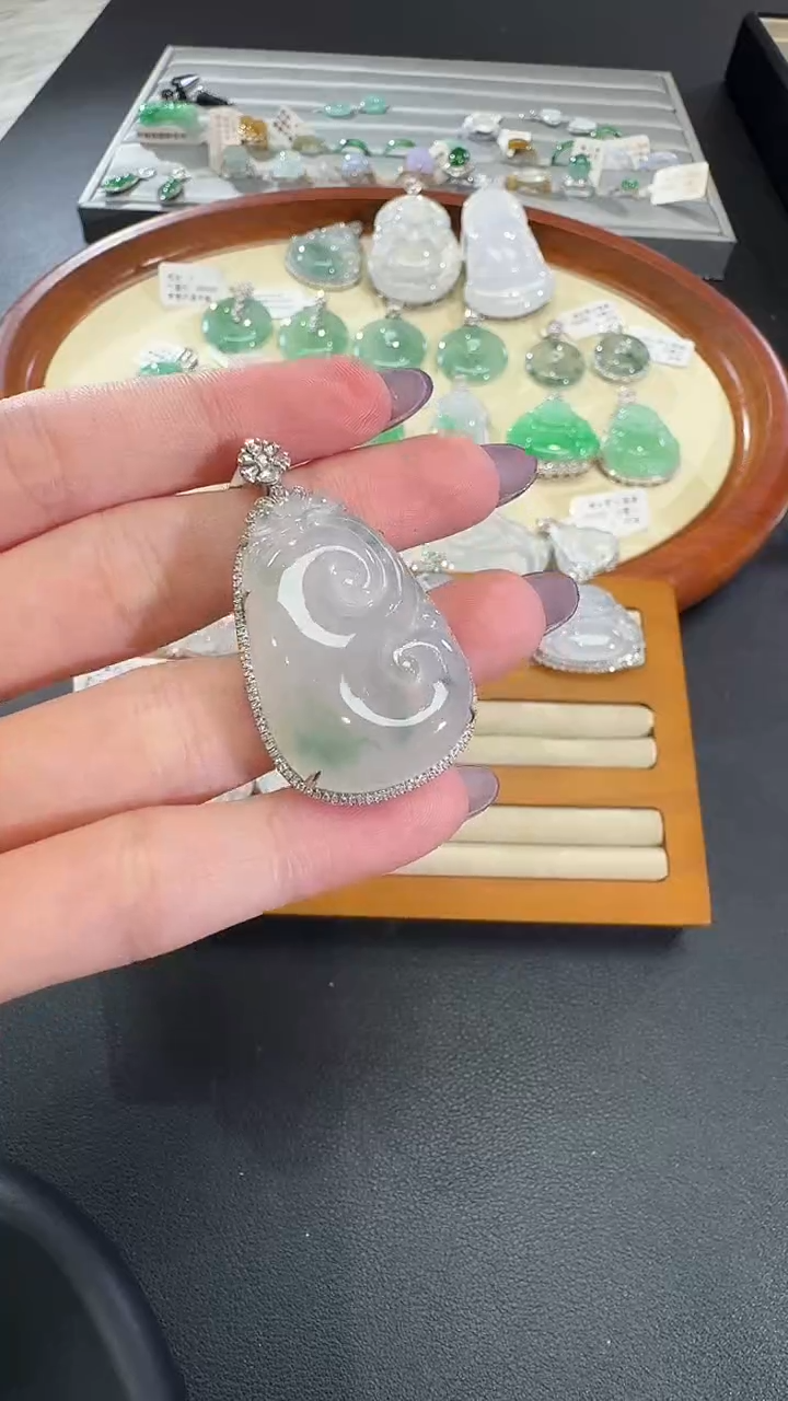 吊坠(不含链)18K金镶嵌翡翠【源头工厂】钻石镶嵌