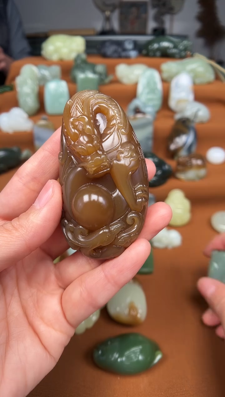 【闪购商品】和田玉颈饰未镶嵌龙