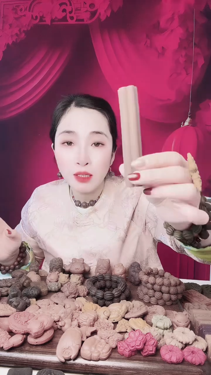 【闪购商品】泥塑行气解郁手把件棒棒1个