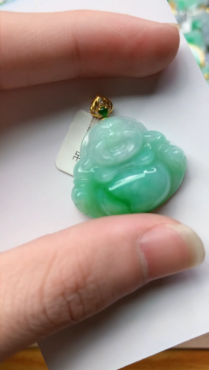 【闪购商品】翡翠颈饰18K金镶嵌9..........