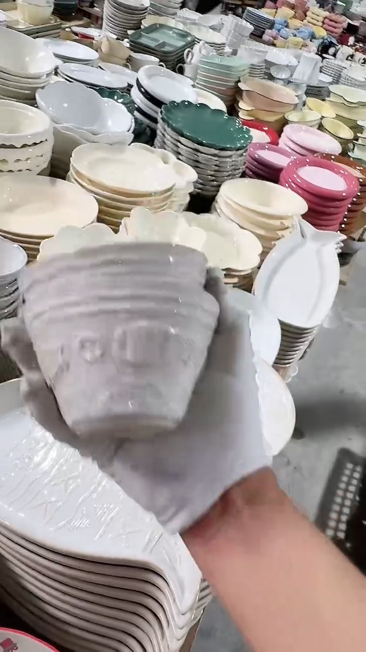 碗2个米饭碗 4英寸 微瑕凑满20元包邮