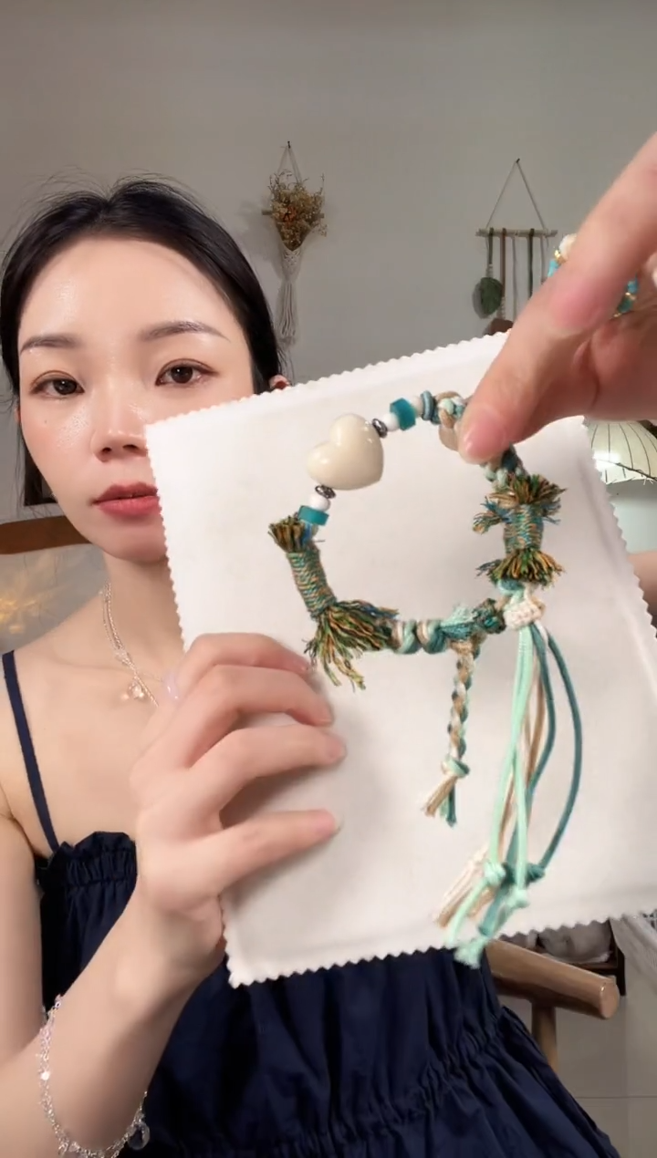 未镶嵌颈饰水晶Z681ZZZZZ