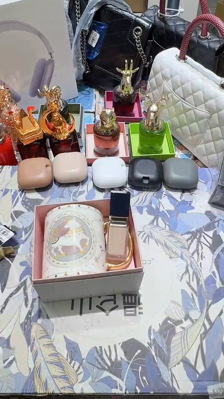 瓷片110生活的本意就是开心@@1