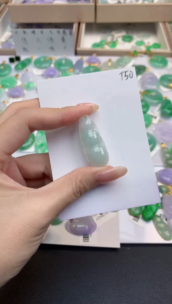 颈饰未镶嵌翡翠天然缅甸A货翡翠