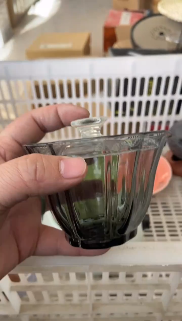 杯子瓷无运费险有瑕疵的摄影的产品有使用过的痕迹有点脏介意勿拍