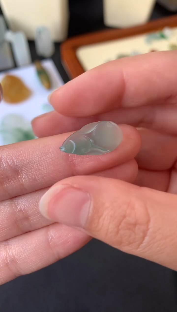 【闪购商品】定制翡翠未镶嵌翡翠