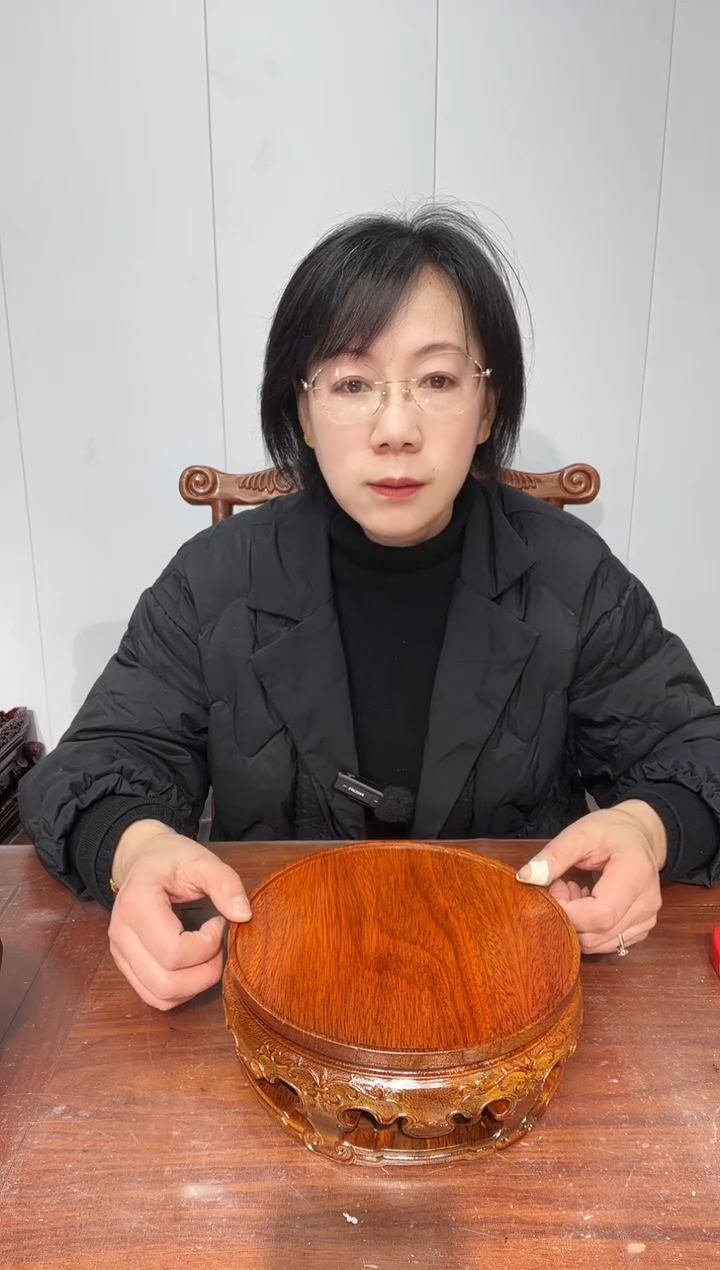 木老花整木雕刻圆形20*22*8