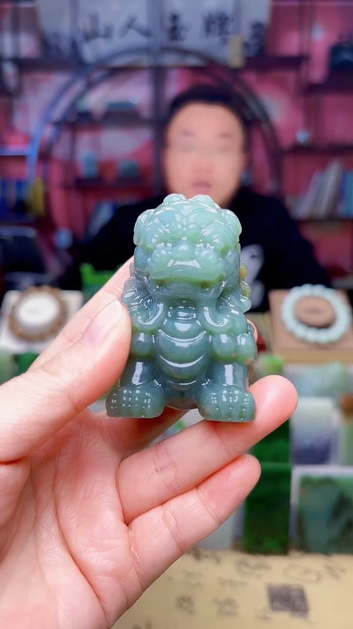 未镶嵌和田玉摆件86