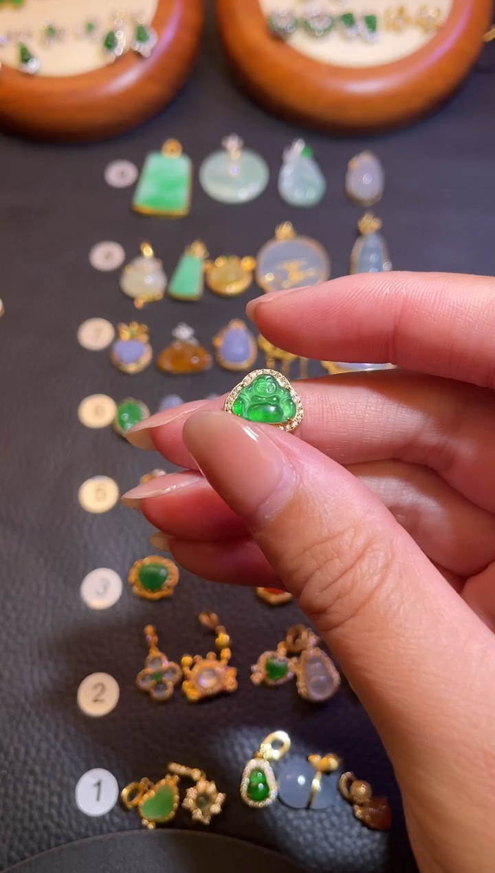 颈饰银S925镶嵌翡翠张**儿a货翡翠