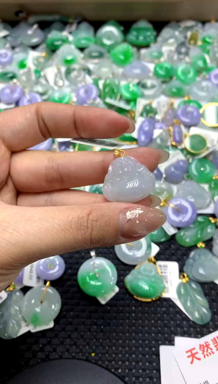 【闪购商品】翡翠颈饰18K金镶嵌111111111