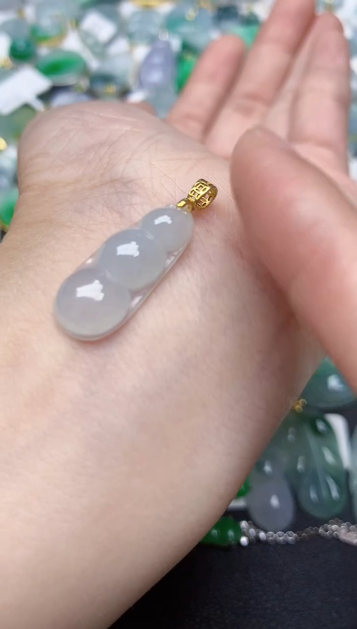 颈饰未镶嵌翡翠天然缅甸A货翡翠
