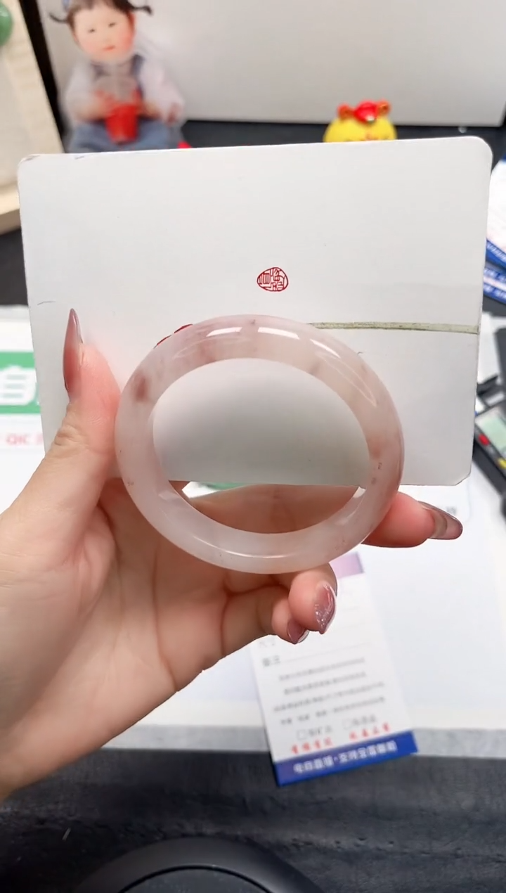 【闪购商品】石英质玉手镯未镶嵌311-56