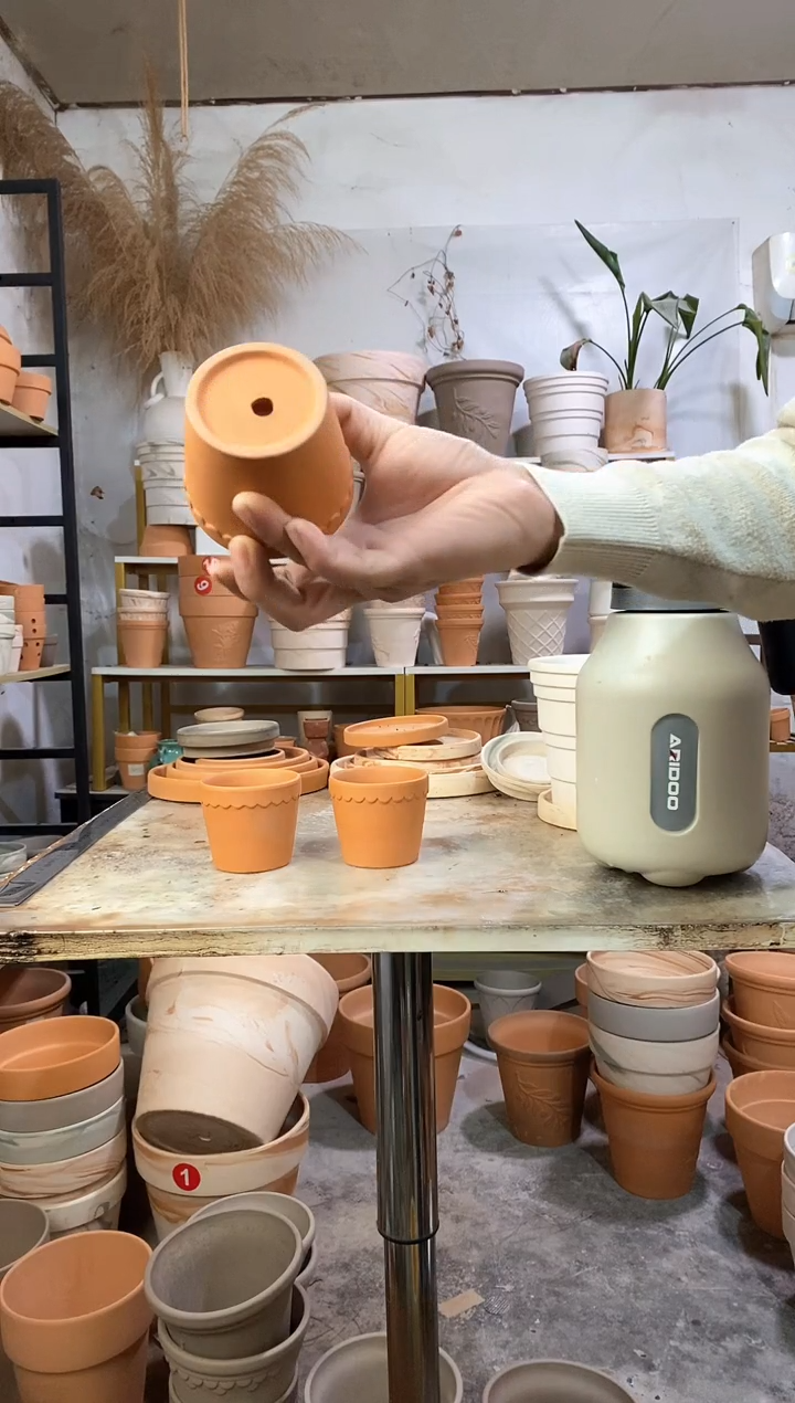 8*7红陶花边 3盆无托