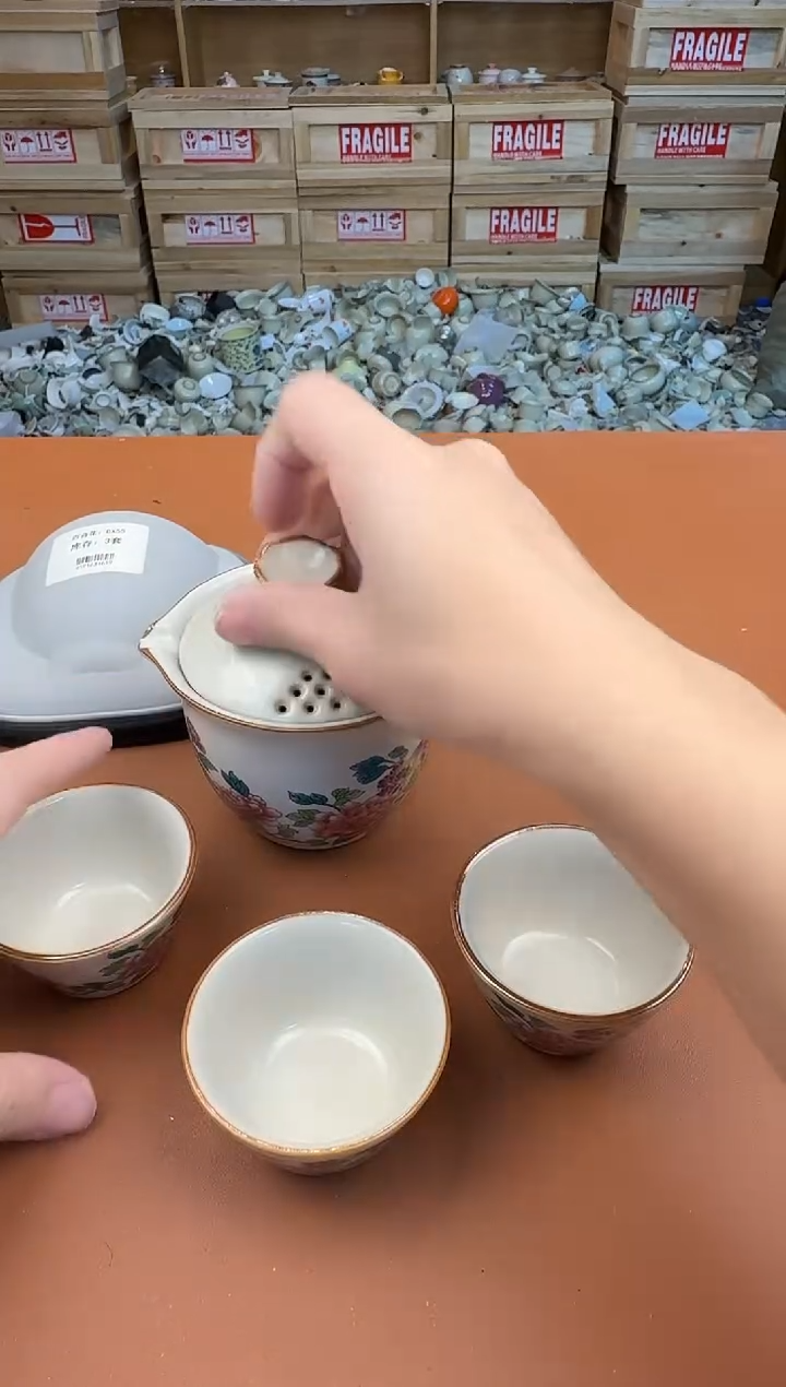 旅行有些茶具有瑕疵介意勿拍，库存清货都是孤品亏本卖。