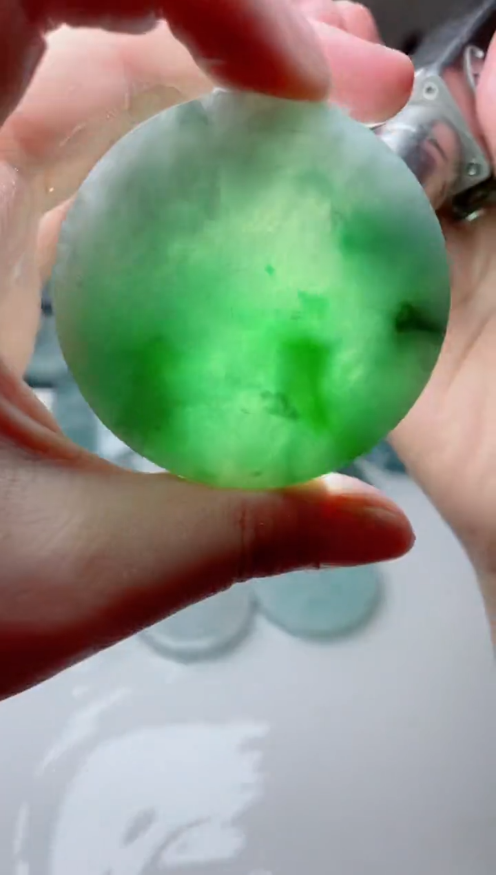 翡翠未镶嵌颈饰4177.....