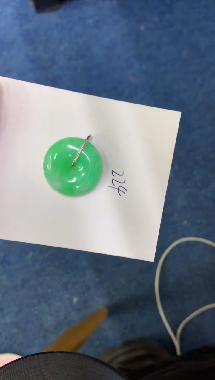 【闪购商品】翡翠颈饰18K金镶嵌00000000000