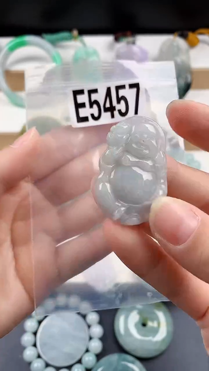 颈饰未镶嵌翡翠天然翡翠吊坠挂件