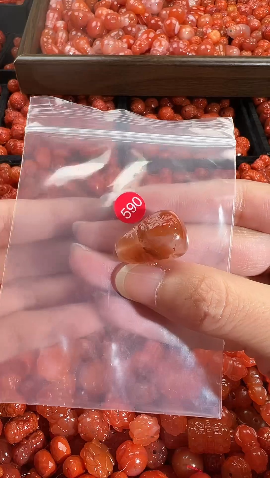 颈饰未镶嵌南红玛瑙1