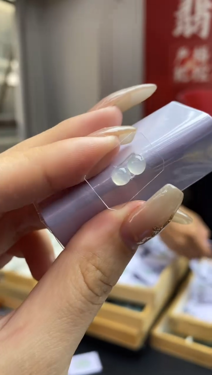 未镶嵌定制翡翠翡翠毛货~