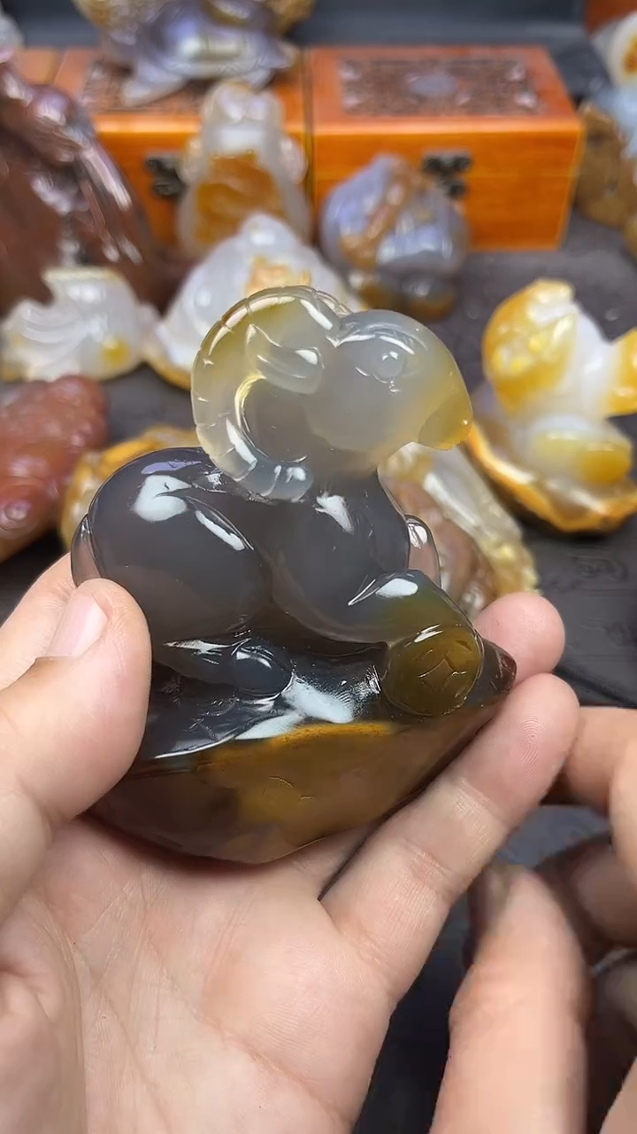 【闪购商品】玛瑙/玉髓摆件未镶嵌1