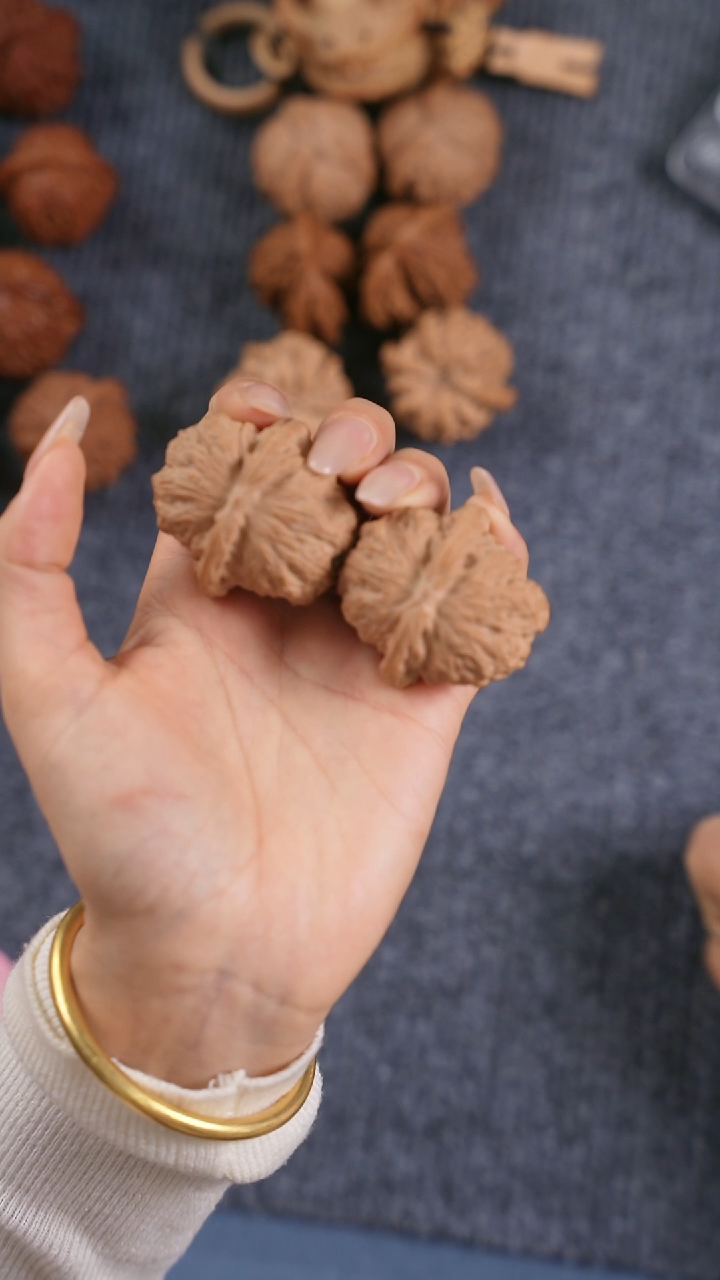 【闪购商品】文玩核桃吊坠放下所有文玩核桃精品血麒麟