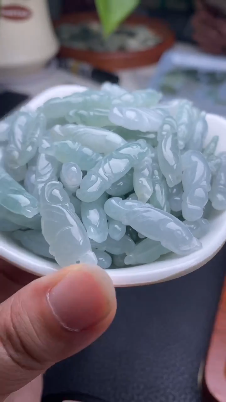 【闪购商品】翡翠挂件未镶嵌翡翠挂件