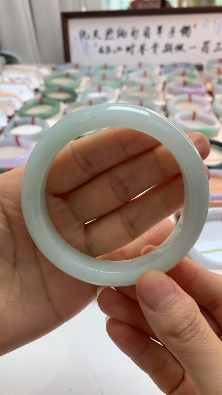 未镶嵌手镯翡翠61.7葡萄肉