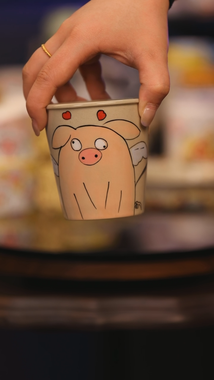 【闪购商品】摆件景德镇釉下彩绘设计师款式陶瓷