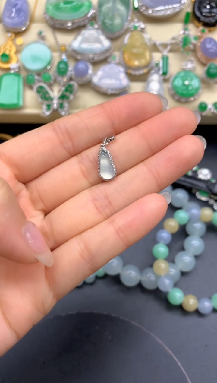 【闪购商品】翡翠颈饰18K金镶嵌72-中国好珍宝