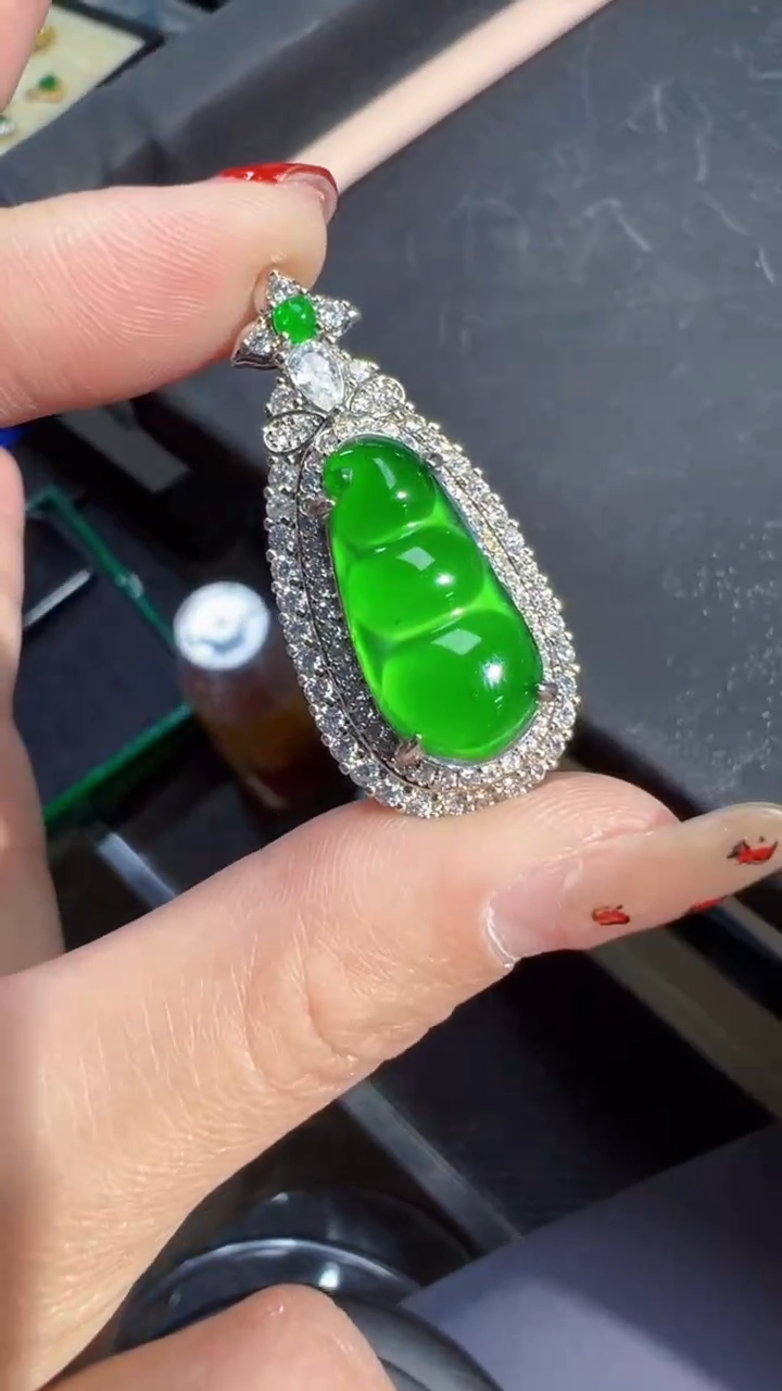 【闪购商品】定制翡翠未镶嵌豆子商品多样性发货1