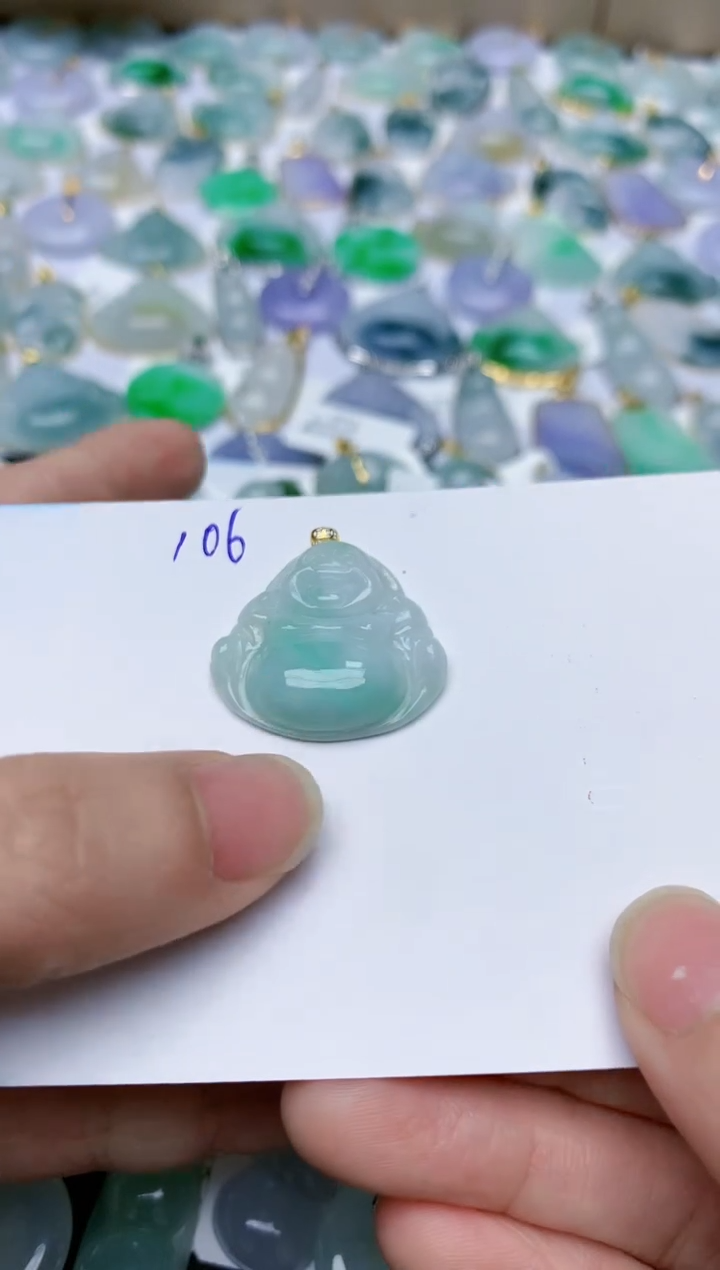 【闪购商品】翡翠颈饰18K金镶嵌天然翡翠A货    