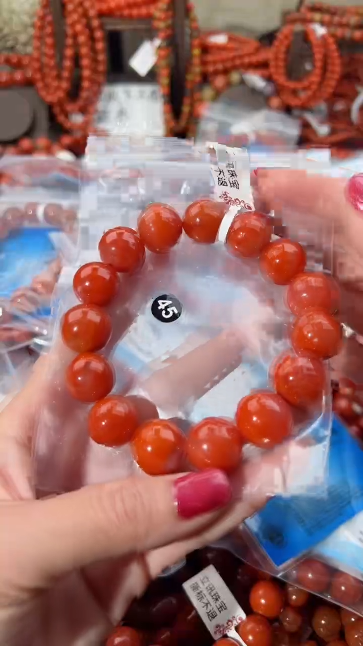 【闪购商品】南红玛瑙手串未镶嵌15+