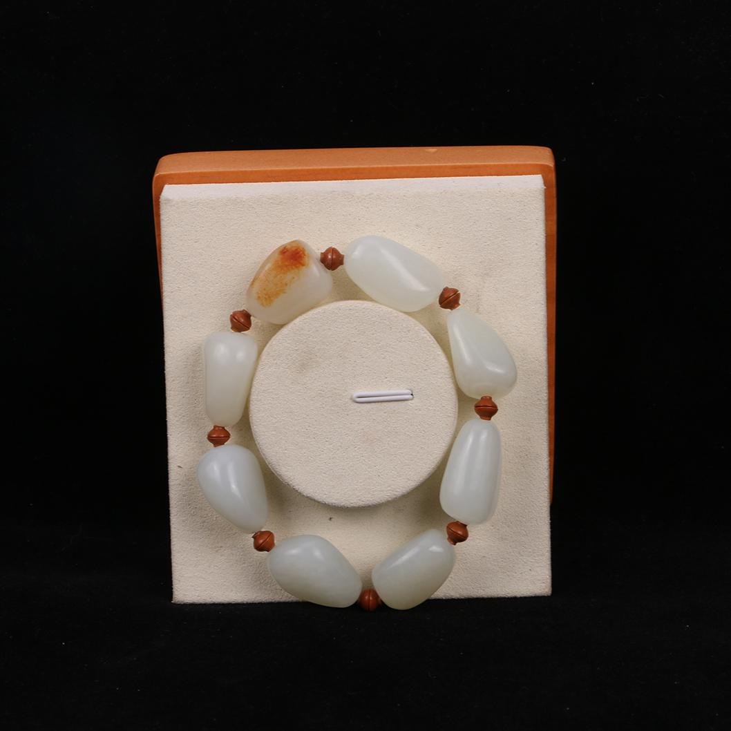 Lot33  清  和田玉手串