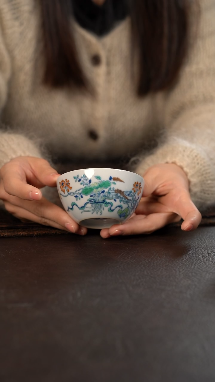 【闪购商品】杯云霞珍藏斗彩一把莲缸杯