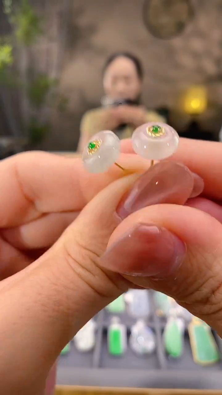 吊坠(不含链)18K金镶嵌翡翠耳饰一对