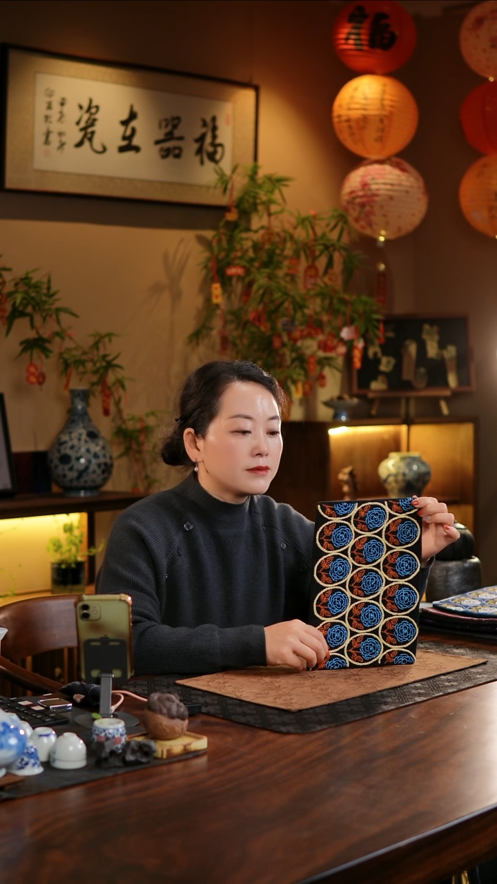 【闪购商品】织绣玫瑰长小号茶席A款