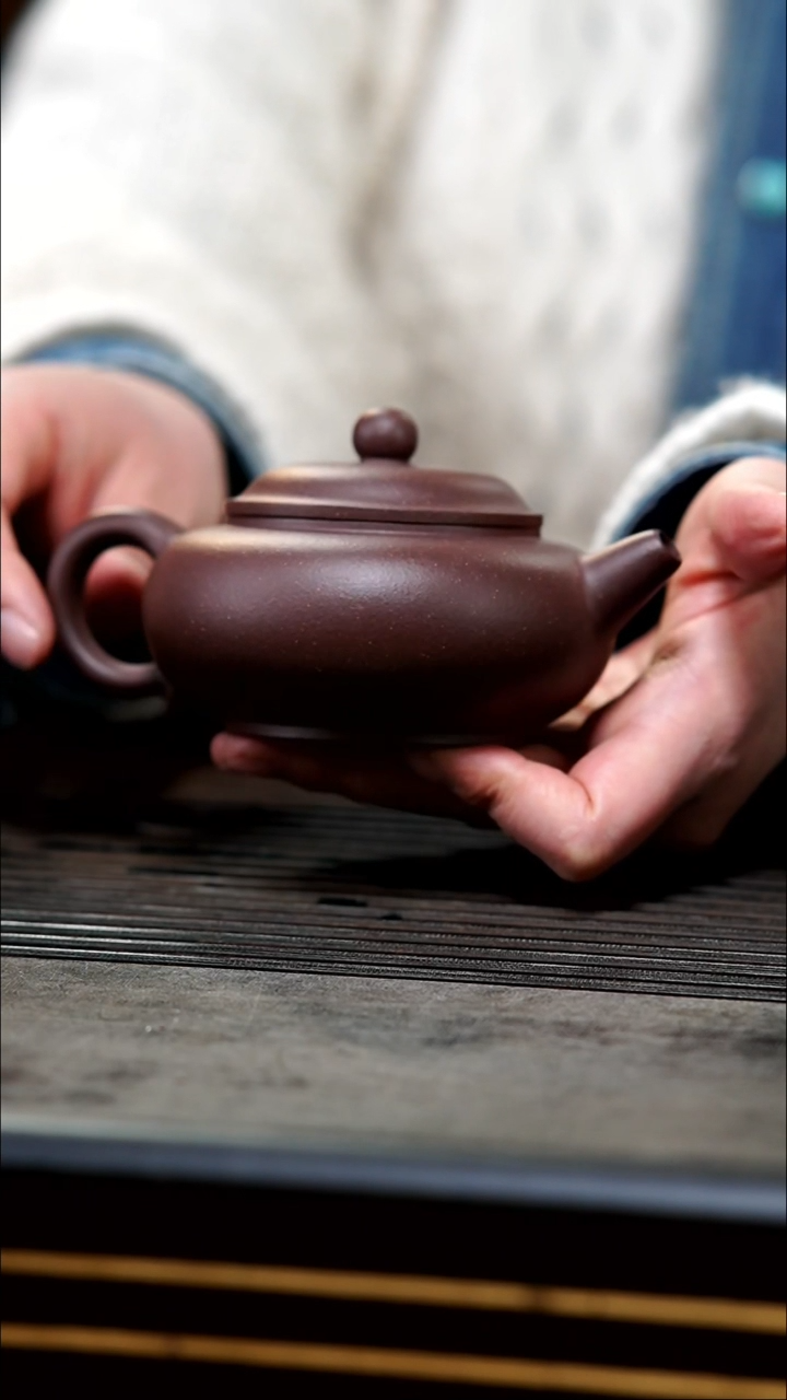 【闪购商品】紫砂茶壶微瑕放漏30目粗砂底槽清180cc