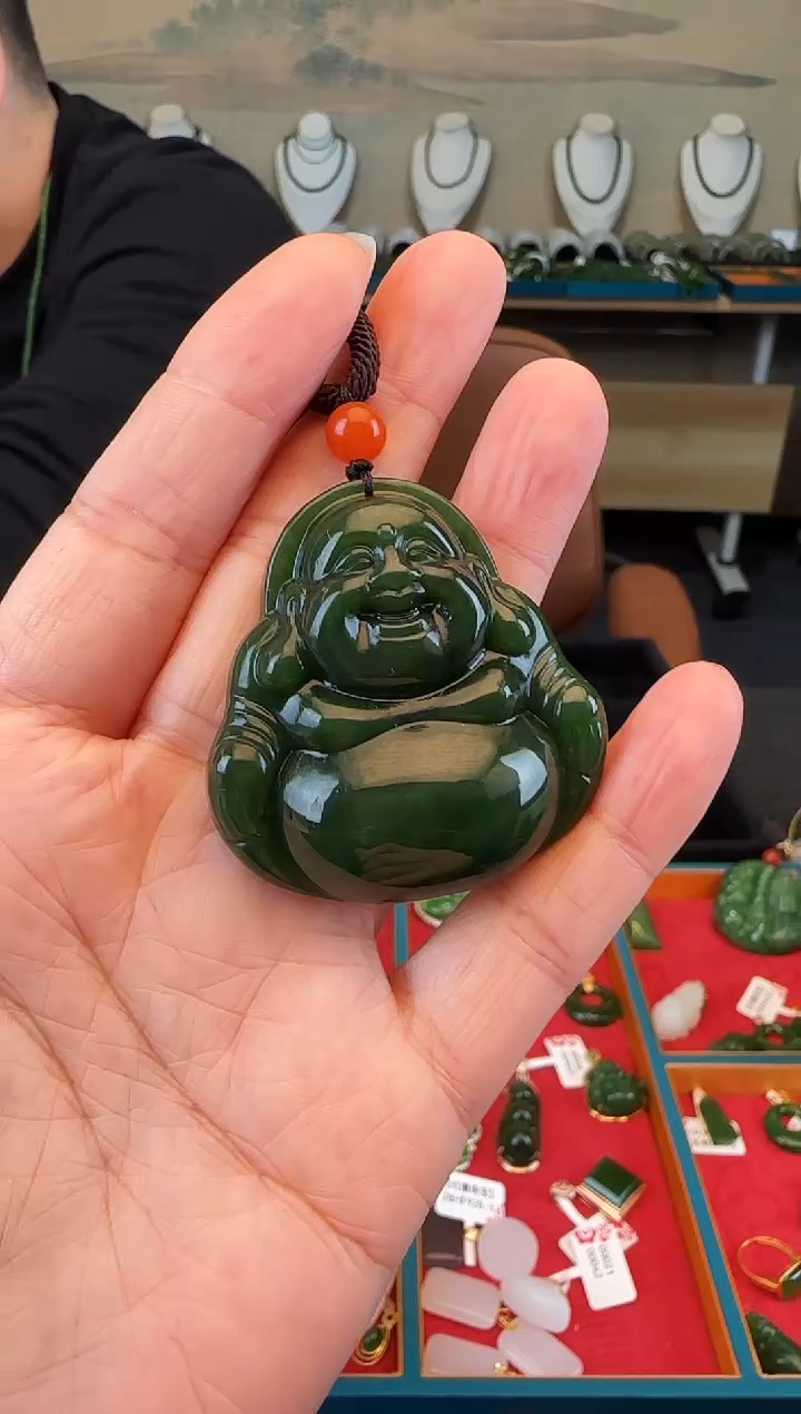 颈饰未镶嵌和田玉大佛公